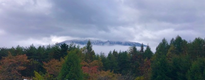 岩手山初冠雪